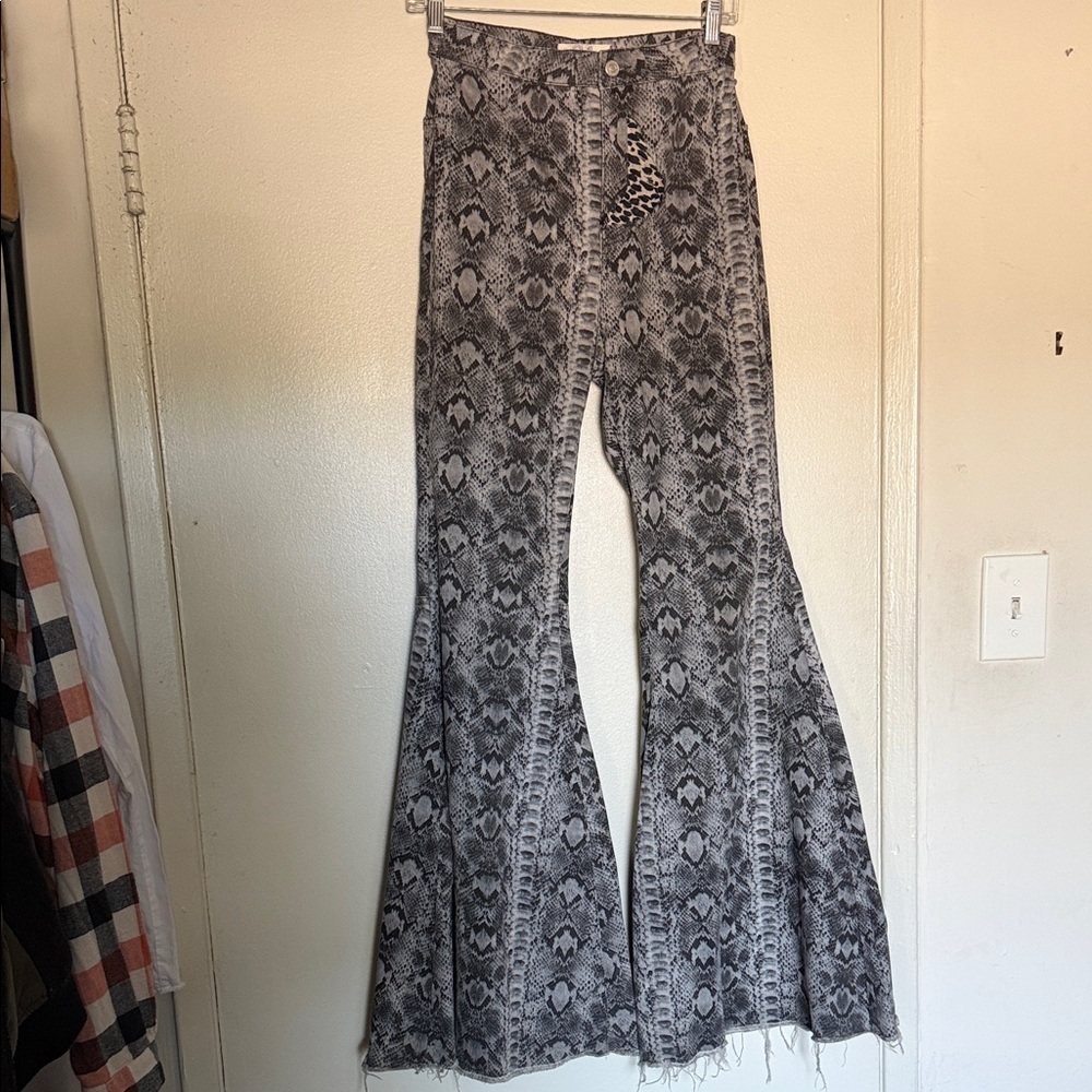 We The Free by Free People Gray Snake-Print Flare Jeans